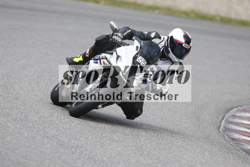 /19 26.05.2025 FREERIDE Training ADR/Gruppe M/25